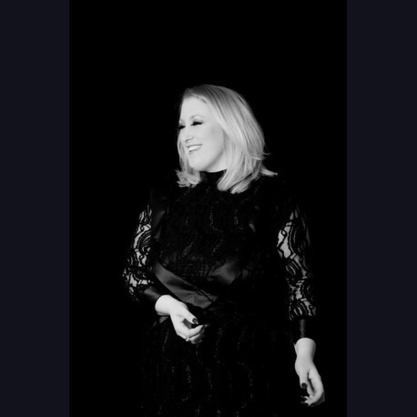 Adele Tribute By Lareena